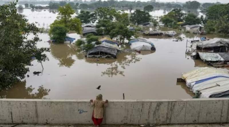 3 children drown while bathing in flood water in Delhi's Mukundpur। Sangbad Pratidin