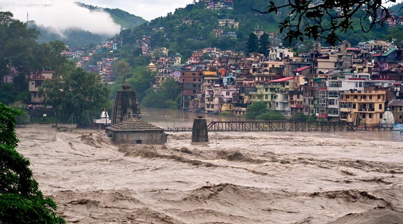 28 killed in massive rain fall in Northern India, huge shower to continue | Sangbad Pratidin