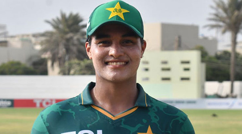18 year old women cricketer announces retirement to lead life in Islam ideology | Sangbad Pratidin