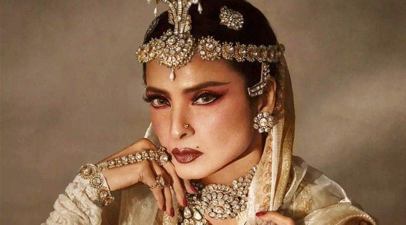 Rekha Is In Live-In Relationship With Her Secretary? Biography Makes shocking Claims | Sangbad Pratidin