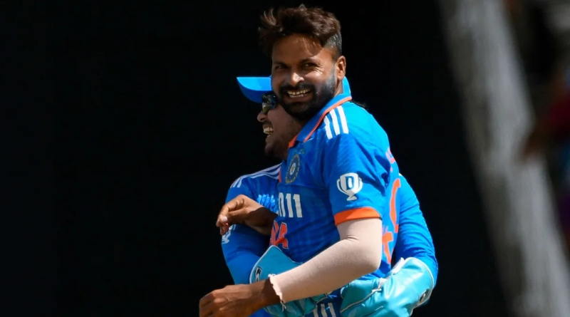 Very happy with how Mukesh Kumar has progressed, says Team India bowling coach Paras Mhambrey। Sangbad Pratidin