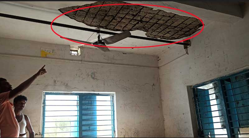 Roof collapses during class at North Dinajpur school, atleast 14 students injured | Sangbad Pratidin