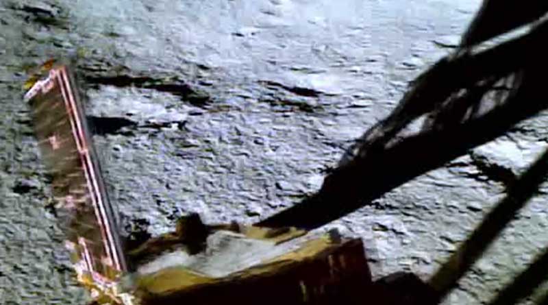 ISRO releases video of Rover Pragyan coming out of Lander Vikram of Chandrayaan 3 | Sangbad Pratidin