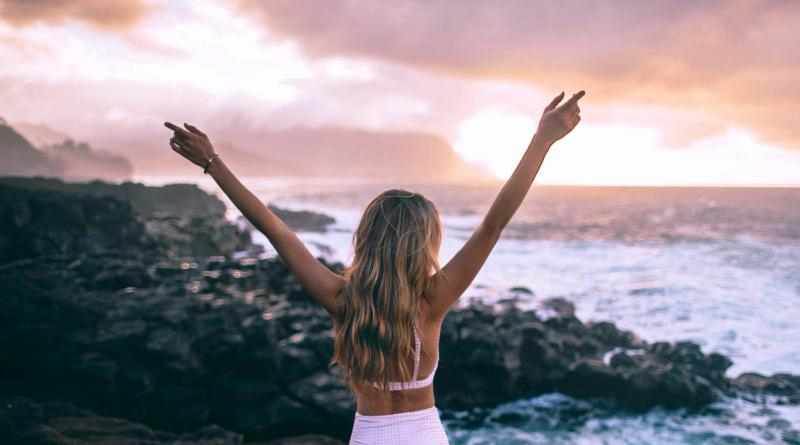 Solo-Travel-Happy