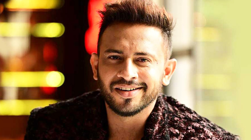 Anindya Chatterjee's compares Jadavpur with Uorfi Javed | Sangbad Pratidin