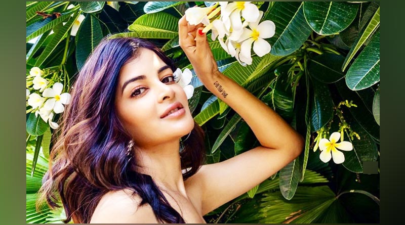 Madhumita Sarkar's first Bollywood film shooting postponed | Sangbad Pratidin
