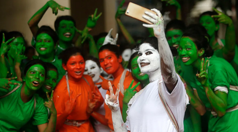 Independence Day Celebrations, here how to participate in Selfie Contest | Sangbad Pratidin
