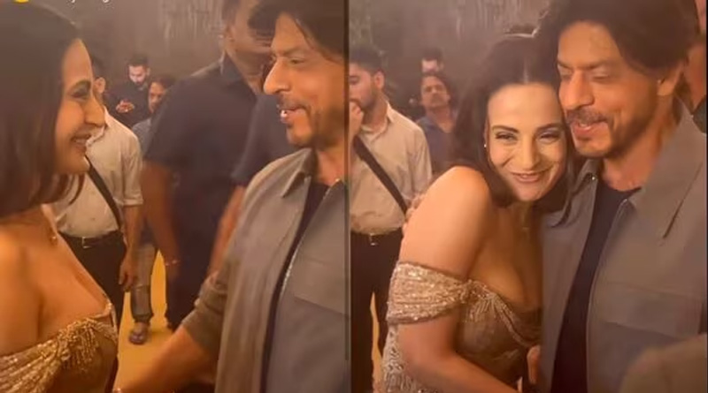 Amisha Patel meets Shahrukh Khan at Gadar 2 party video goes Viral| Sangbad Pratidin