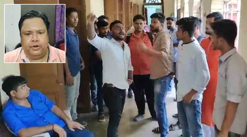 Prof faced go back slogan after allegedly threatening JU registrar | Sangbad Pratidin