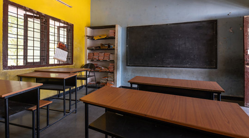 Madhya Pradesh Teacher thrashes teen with plastic pipe and his colleagues pinned boy to table | Sangbad Pratidin