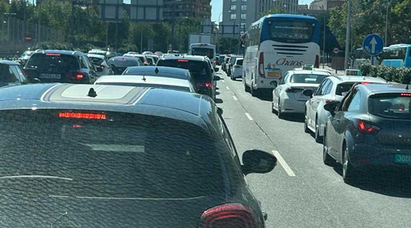 Heavy traffic jam blocks movement in Madrid । Sangbad Pratidin