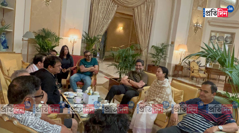 CM Mamata Banerjee poortrays a proud Indian in Spain | Sangbad Pratidin