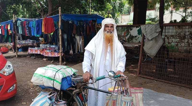 A man from Murshidabad heading to Hajj by Cycle | Sangbad Pratidin