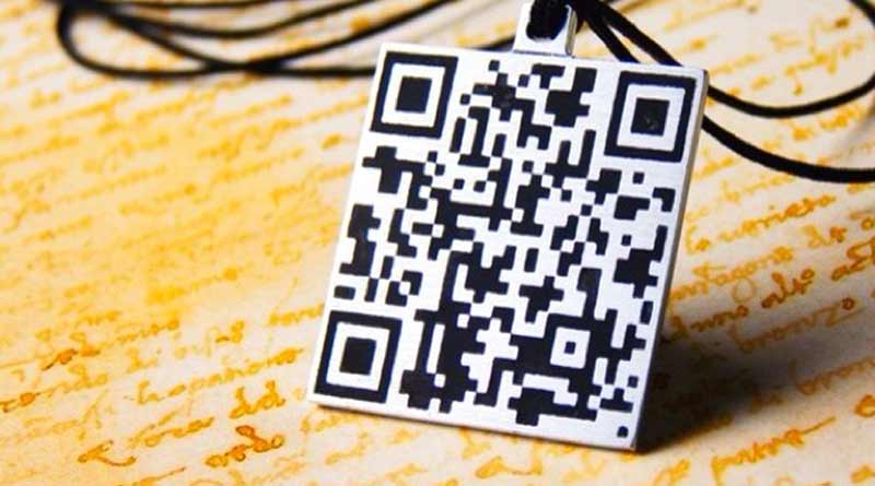 QR pendant to help people with dementia​