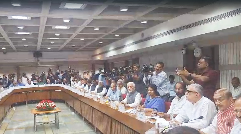 In This all-party meeting TMC opposed one country, one election Bill | Sangbad Pratidin