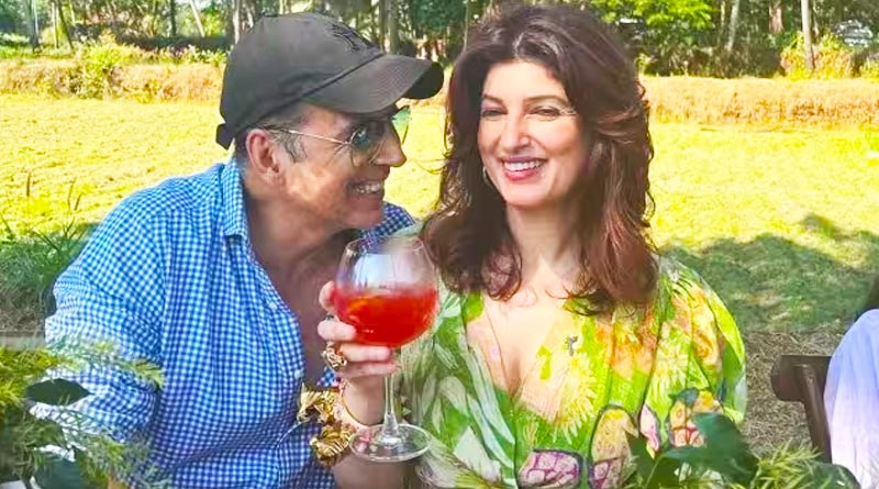 Akshay Kumar congratulates Twinkle Khanna for Completing Master's Degree | Sangbad Pratidin