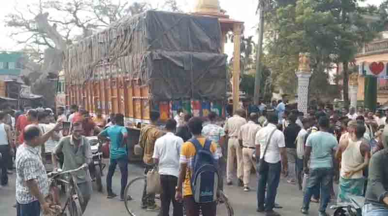 Mother and Son died in road accident at Bangao | Sangbad Pratidin