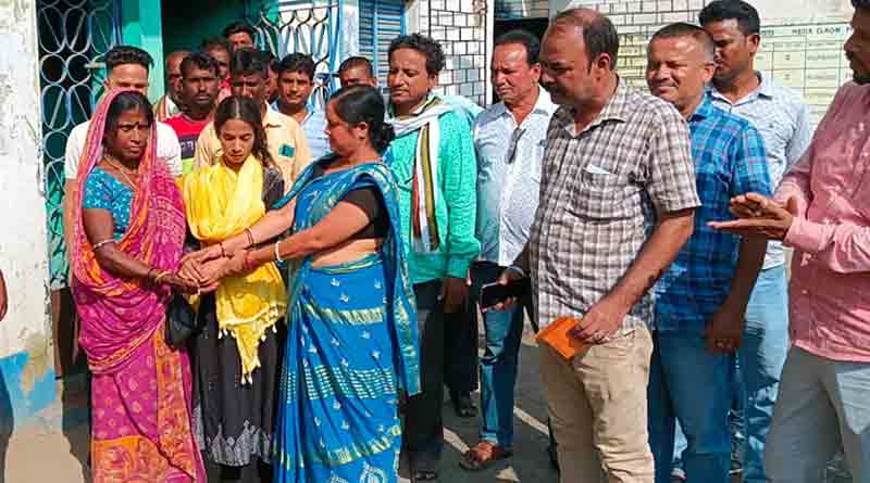 Daughter returned to Birbhum Family after 9 years | Sangbad Pratidin
