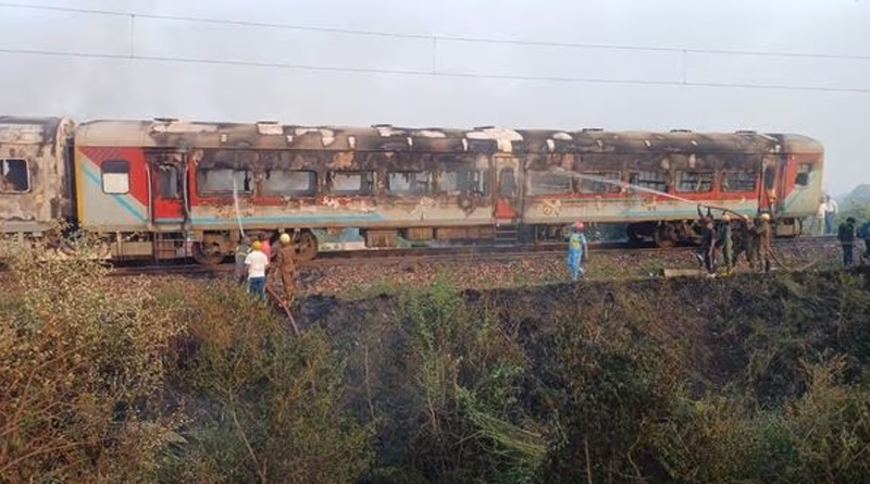 Patalkot express caught fire while running | Sangbad Pratidin