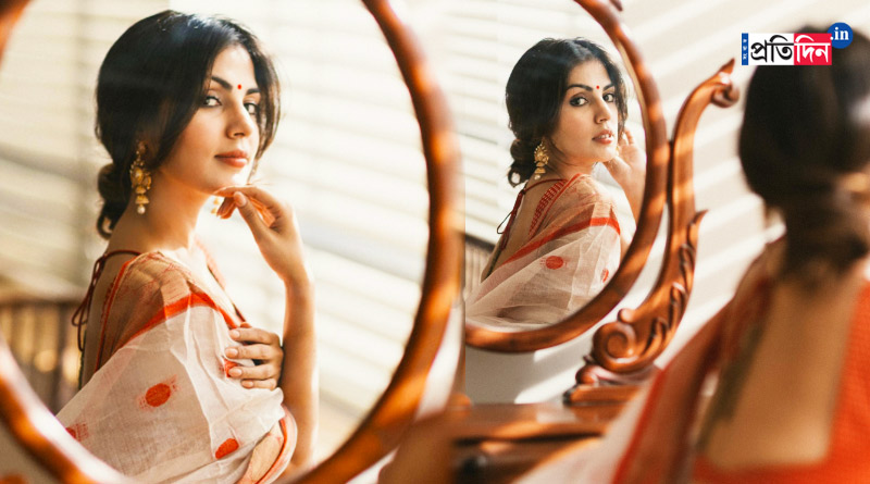 Durga Puja 2023: Rhea Chakraborty wore 100-year-old saree for Vijay Dashami | Sangbad Pratidin