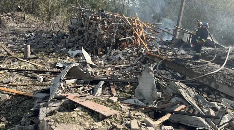 At least 49 killed in Ukraine after Russia strikes missile in cafe | Sangbad Pratidin