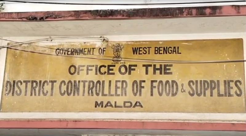 TMC leaders relatives accused to get ration dealership makes havoc chaos in Rotua, Maldah | Sangbad Pratidin