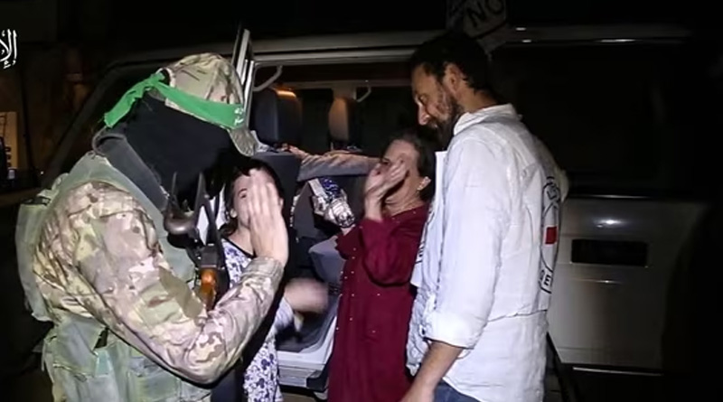 Hamas shares video of releasing Israeli hostages | Sangbad Pratidin
