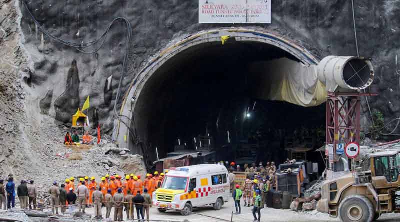 Tunnel worker's father dies hours before rescue। Sangbad Pratidin