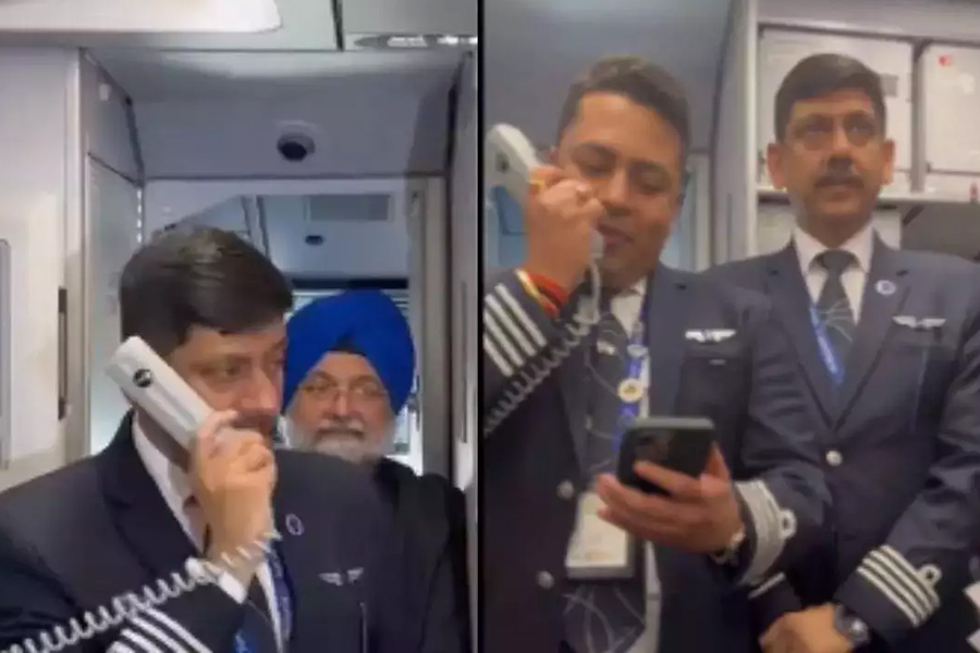 Jai Shri Ram Chants on Indigo's first Flight to Ayodhya | Sangbad Pratidn