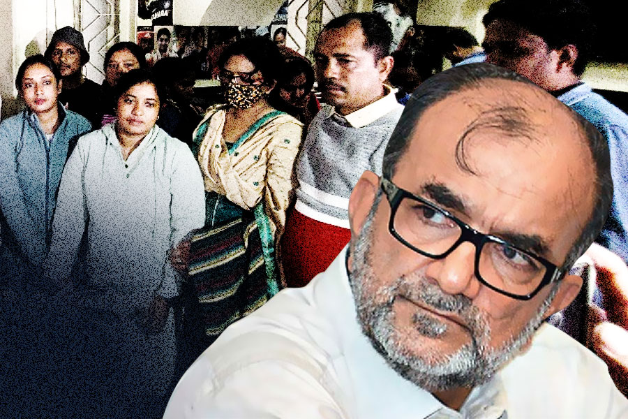 Bikash Ranjan Bhattacharya's reaction on complication in recruitment of SLST aspirants | Sangbad Pratidin