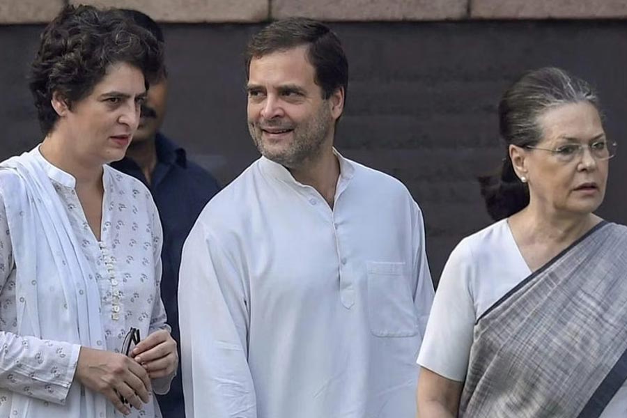 Congress to organise Mega rally in Nagpur, All three Gandhi's to attend | Sangbad Pratidin