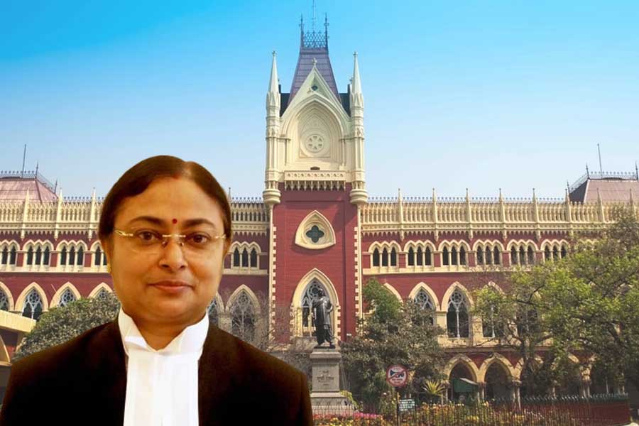 Division bench of Calcutta HC gives stay order on justice Amrita Sinha's order । Sangbad Pratidin