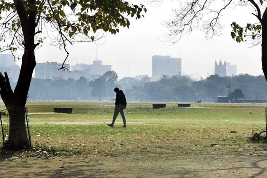 WB Weather Update: Met predicts rise in Kolkata's temperature by 2-3 days । Sangbad Pratidin