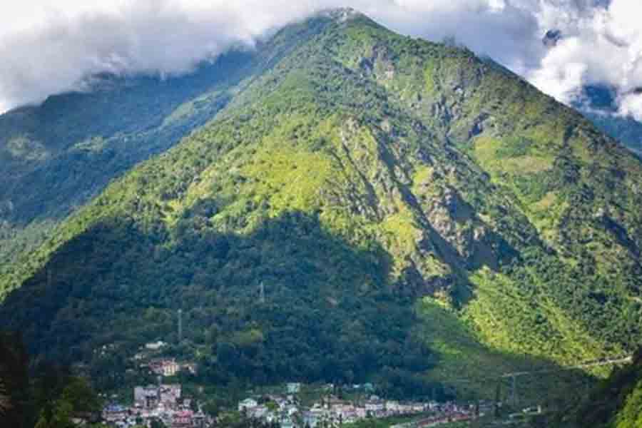 Chungthang from North Sikkim open for tourists | Sangbad Pratidin