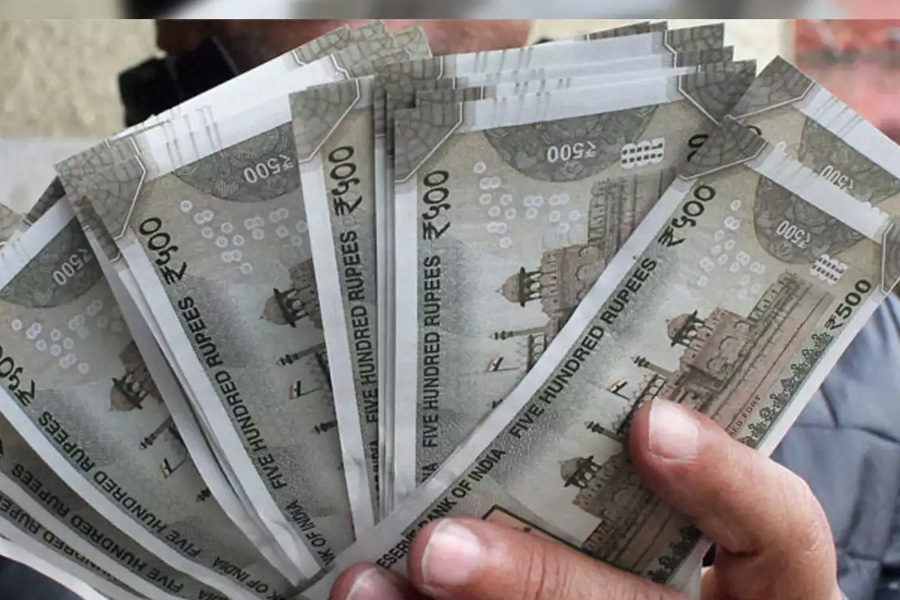 Loan write-offs fall 18% in FY24 to Rs 1.7 lakh crore