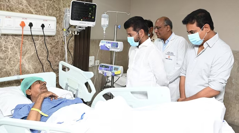 Revanth Reddy met KCR at hospital, wishes speedy recovery | Sangbad Pratidin
