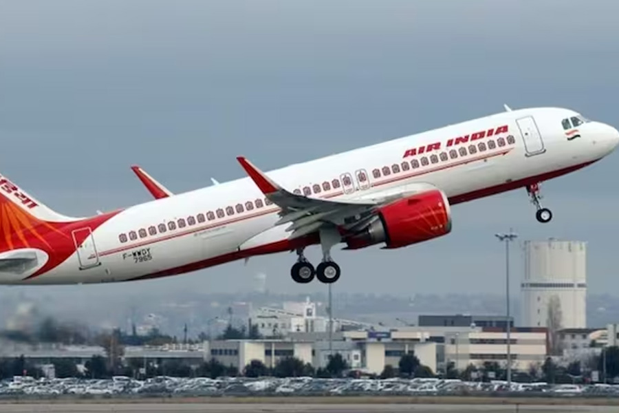Bomb Threat: Air India flight from Mumbai to New York had emergency landing at Delhi airport