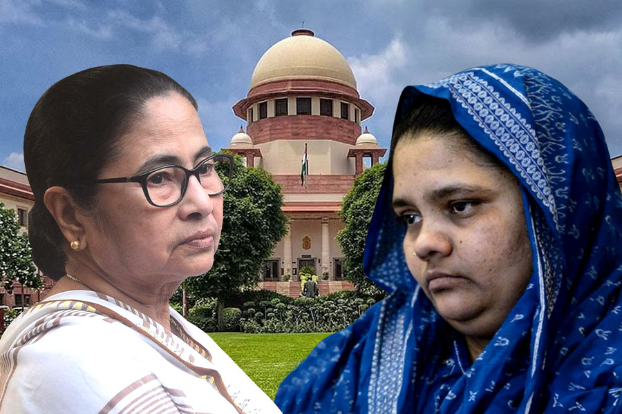 Bilkis Bano Case: WB CM Mamata Banerjee opens up on Bilkis Bano Verdict by SC | Sangbad Pratidin