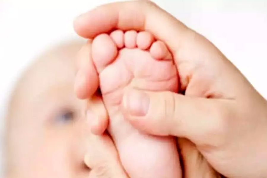 Parents allegedly killed 4 month old daughter in Murshidabad | Sangbad Pratidin