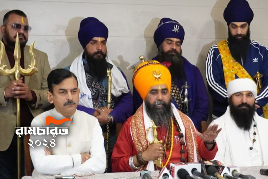 Descendant of Nihang who entered Babri Masjid organise langar in Ayodhya | Sangbad Pratidin