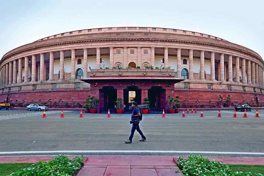 TMC to raise due issues in budget session | Sangbad Pratidin