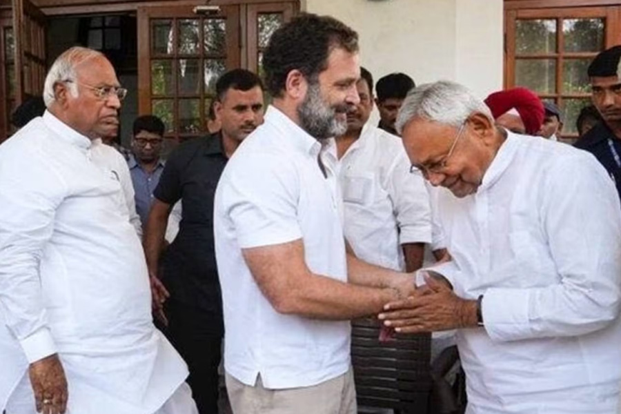 Rahul Gandhi says Nitish Kumar quit INDIA alliance due to Bihar caste survey | Sangbad Pratidin