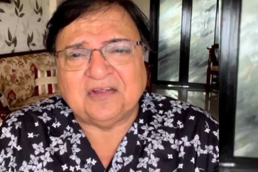 Veteran Actor Rakesh Bedi duped by cyber fraud। Sangbad Pratidin