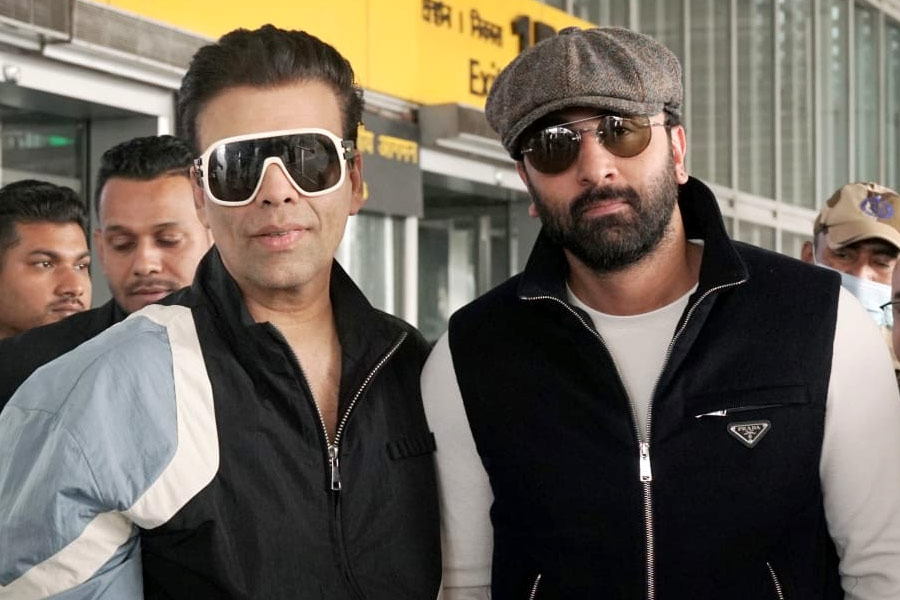 Ranbir Kapoor and Karan Johar in Kolkata | Sangbad Pratidin