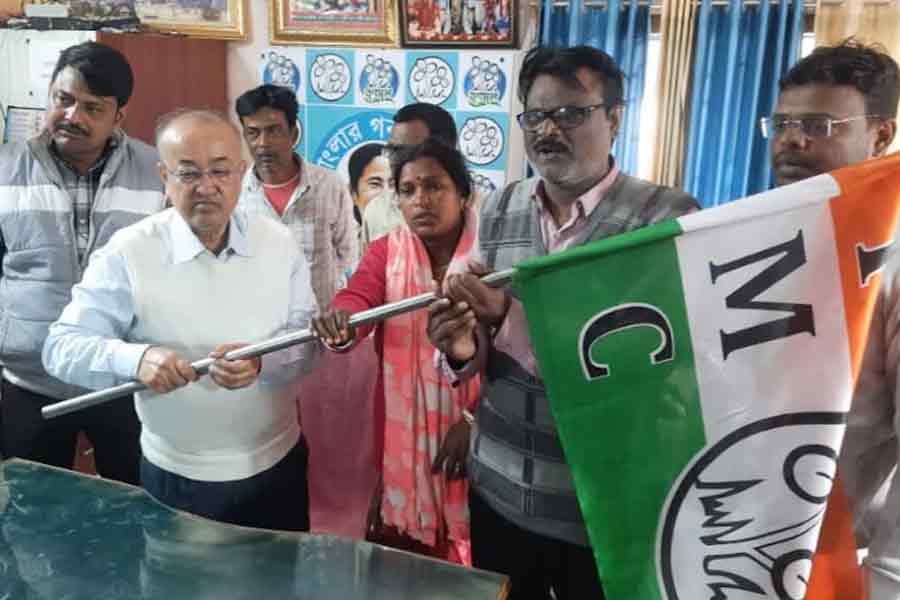 TMC increases strength in Galsi before Loksabha poll