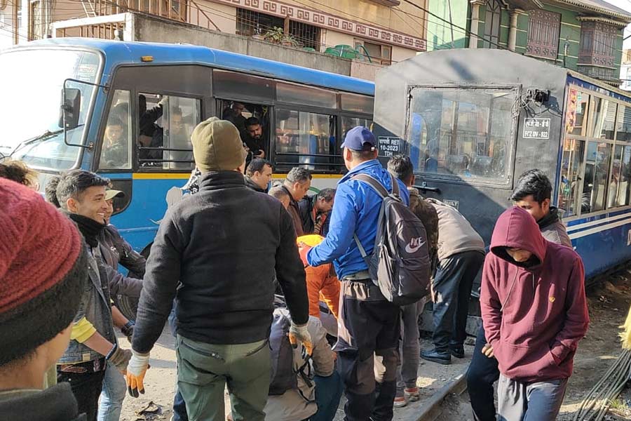 Darjeeling Toy train stopped due to engine problem