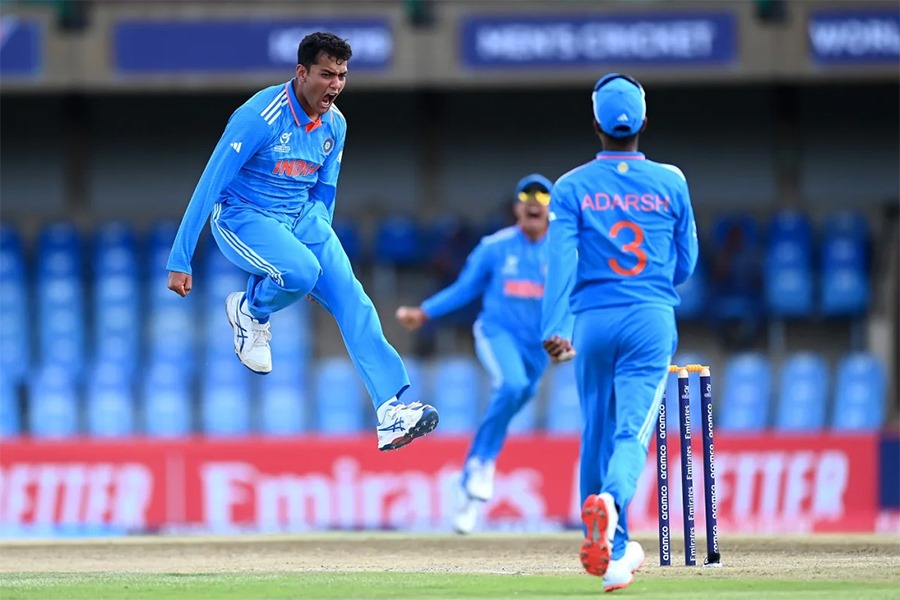 India starts with a victory against Bangladesh in u-19 world cup । Sangbad Pratidin