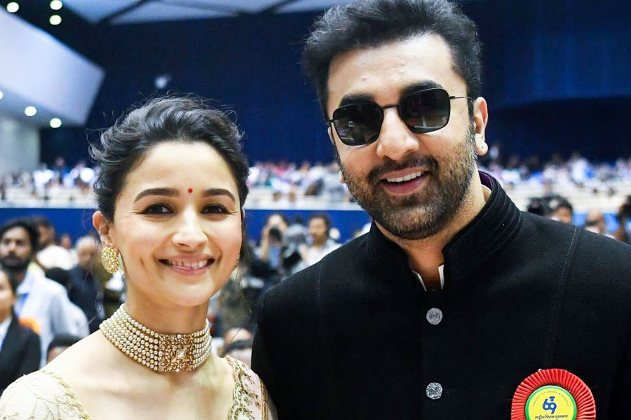 Ranbir Kapoor, Alia Bhatt invited by Prachar Pramukh of RSS | Sangbad Pratidin