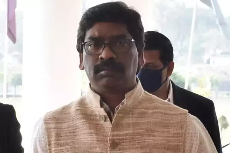Hemant Soren sent to jail custody, political turmoil in Jharkhand | Sangbad Pratidin