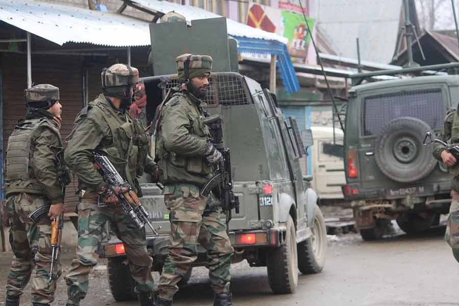 Encounter broke out between security forces, terrorists in Kashmir। Sangbad Pratidin